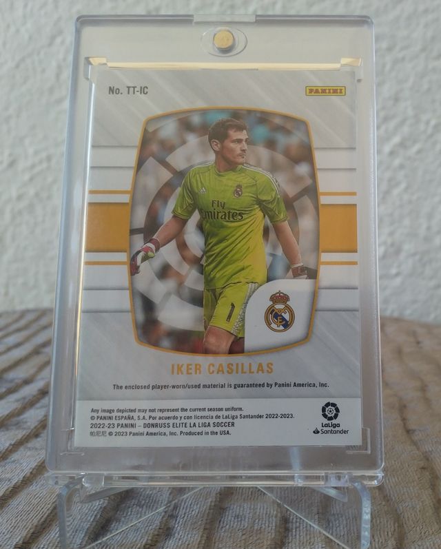 CASILLAS THROWBACK THREADS DONRUSS ÉLITE /99