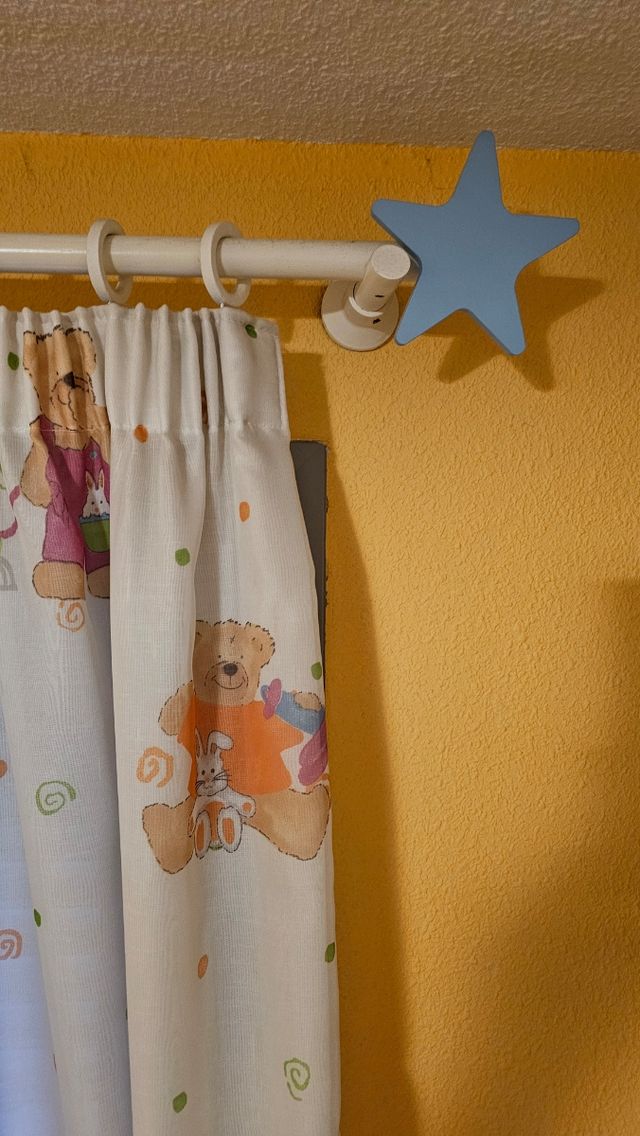 Cortinas Infantiles a tablas 156x145 (raíl/barra)