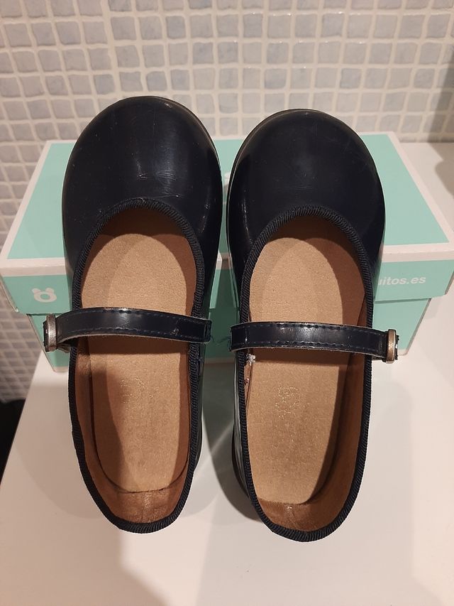 Merceditas azul número 26