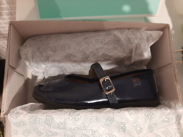 Merceditas azul número 26