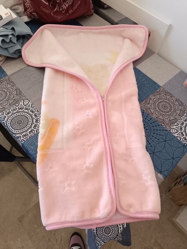 Manta convertible en saco bebé