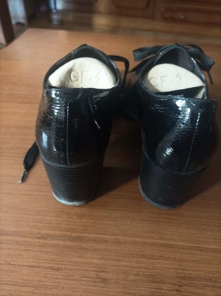 Zapatos mujer negro charol