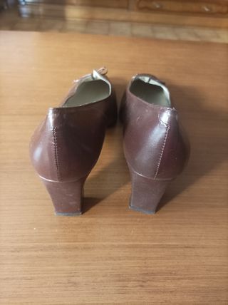 Zapatos mujer marrón de salon