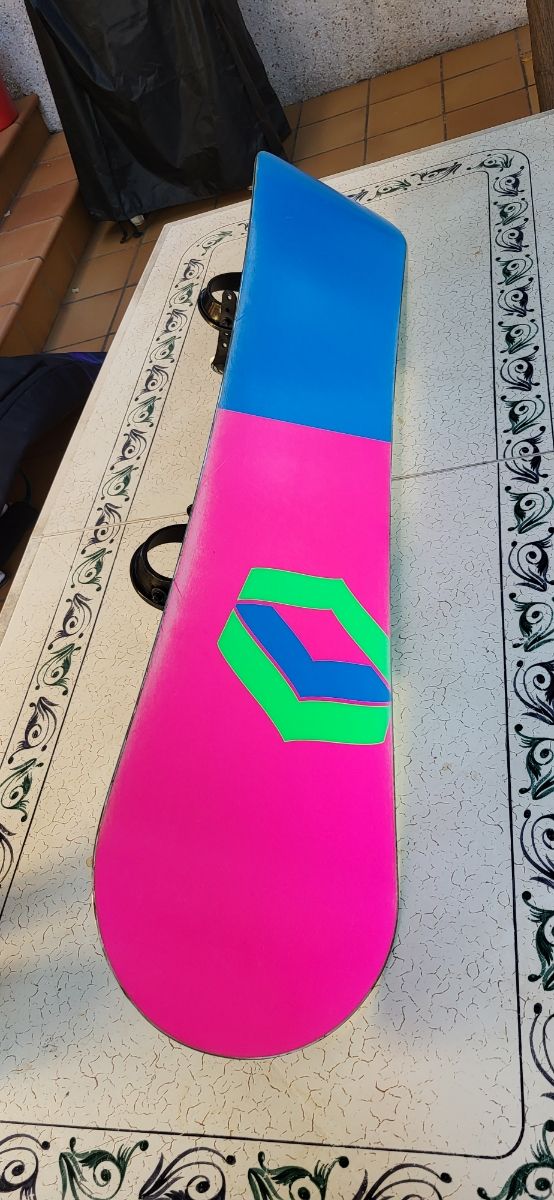 Tabla snow + fijaciones + funda.