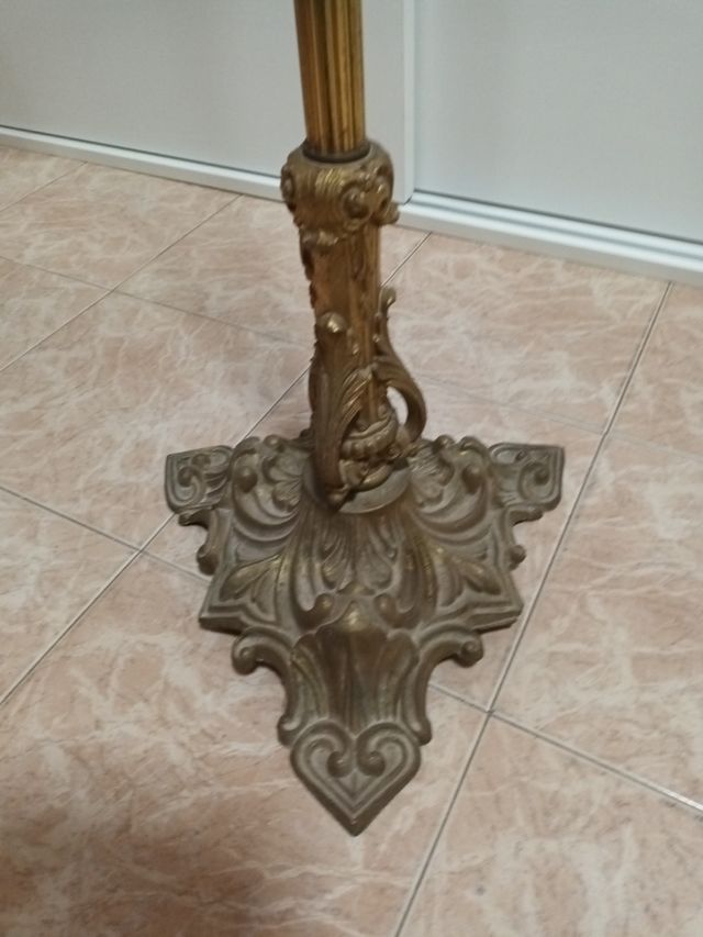 ANTIGUO PERCHERO BRONCE