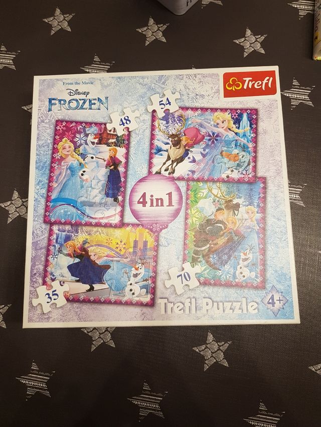 4 PUZZLEs FROZEN