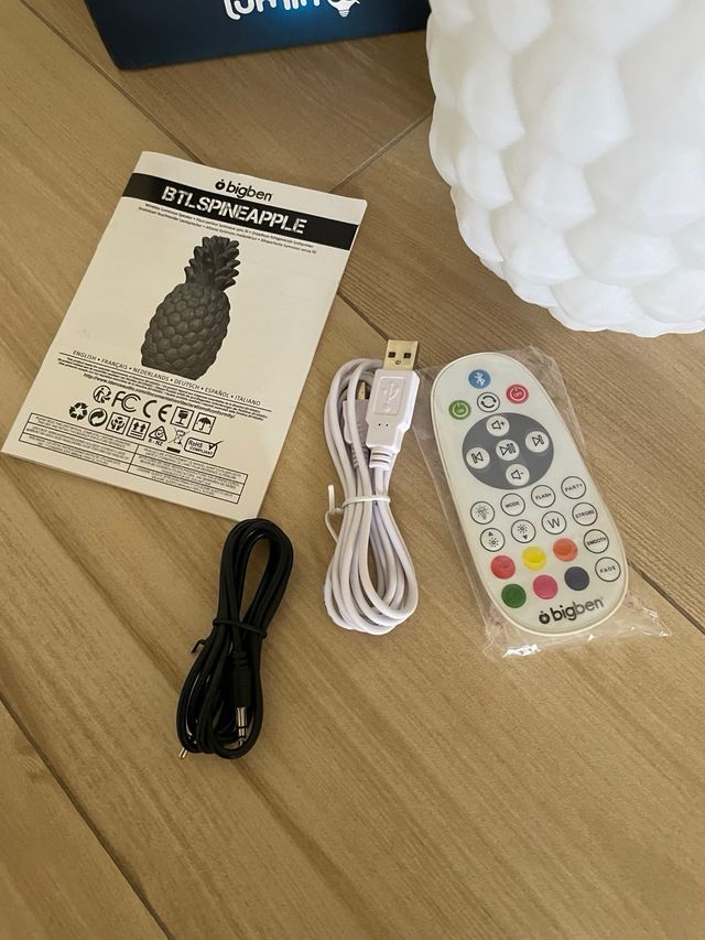 Speaker bluetooth luminoso, Ananas