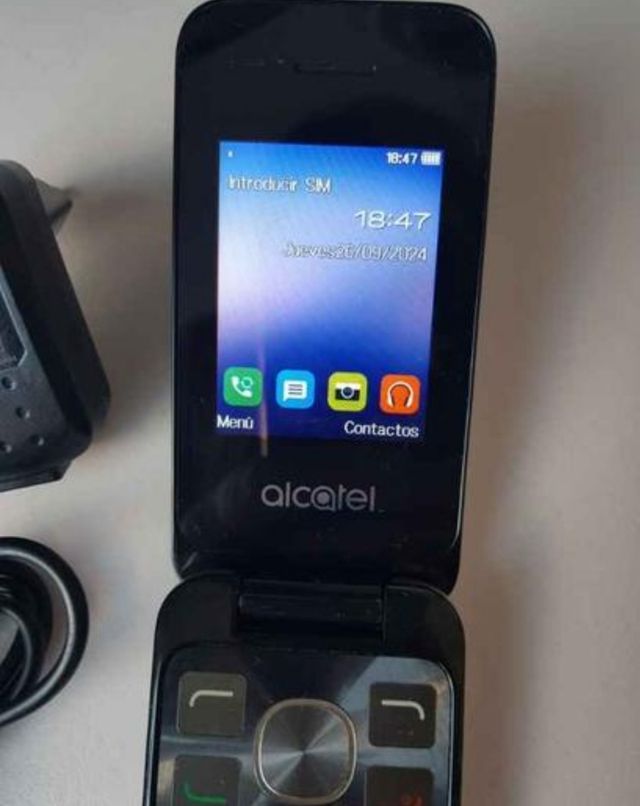 Teléfono Alcatel 2051X ( libre)