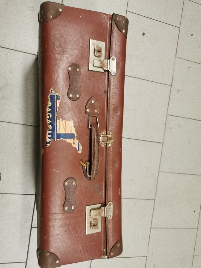 Valigetta in carnone vintage anni 1940