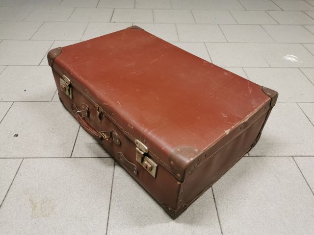 Valigetta in carnone vintage anni 1940