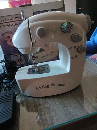 Maquina de coser de viaje