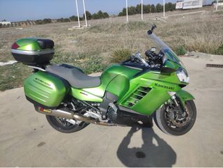 Kawasaki GTR1400 – Recién Revisada y ITV al Día