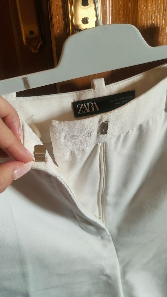 Pantalón corto blanco ZARA