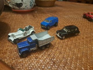 3 macchinine d'epoca 