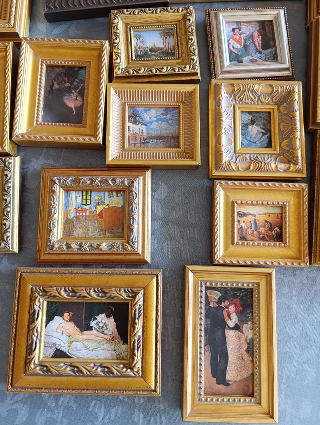 Colección de pinturas famosas en miniat.