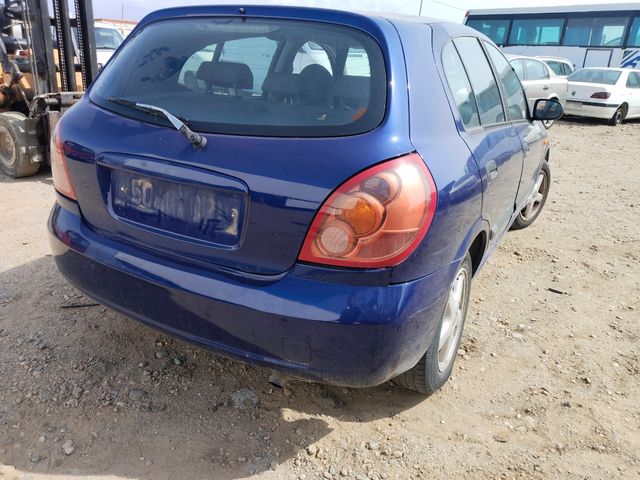 Nissan almera para piezas