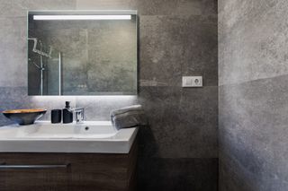 Instalación de Sistemas de Ducha Modernos