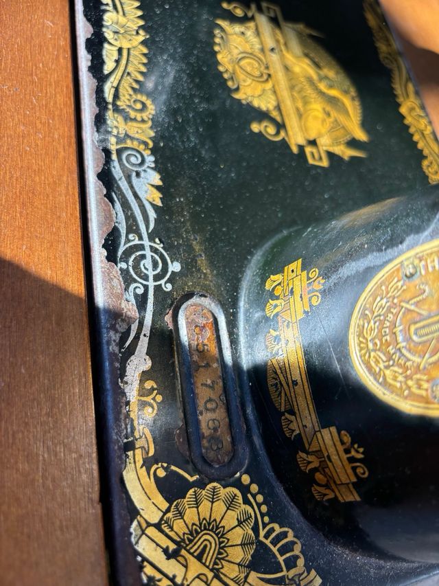 Maquina de coser SINGE