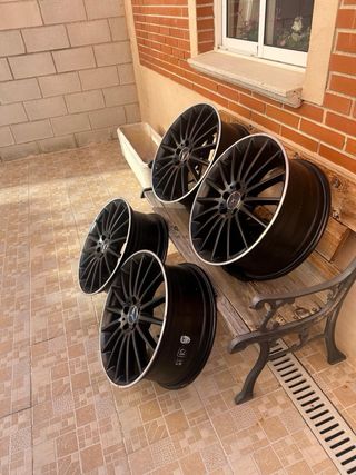 Llantas originales Mercedes CLA 45 AMG