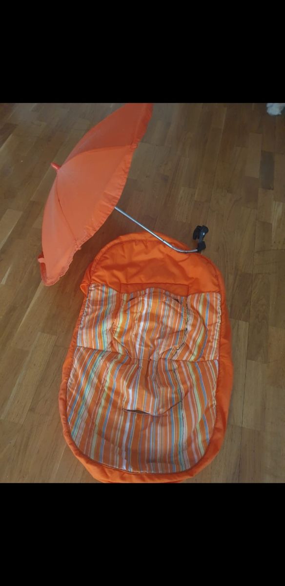 Funda universal y sombrilla