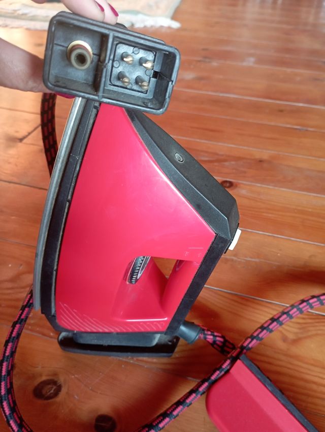 Ferro da stiro Monix