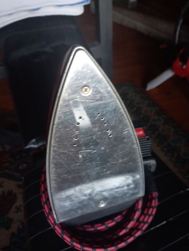 Ferro da stiro Monix