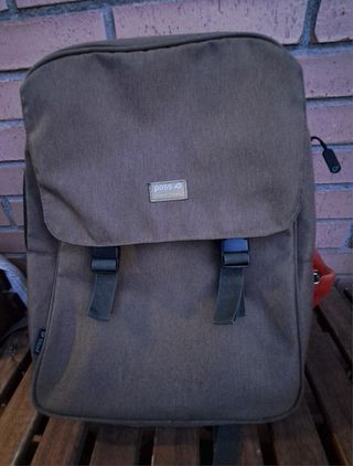 Mochila portátil como nueva