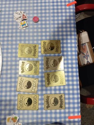 Cartas metálicas Pokémon