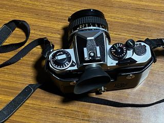 Cámara analógica Nikon FE