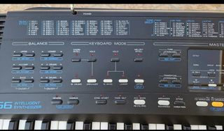 Teclado Roland E-66 Itelligent Synthesizer