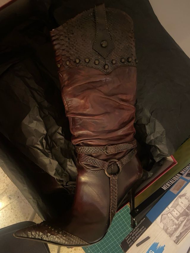 Botas de Diseño de Piel