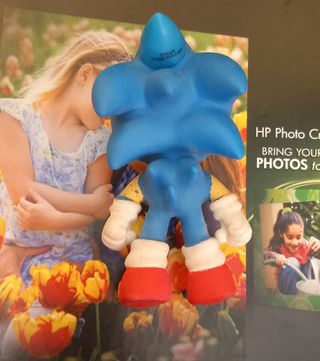 Muñeco sonic sega elástico 
