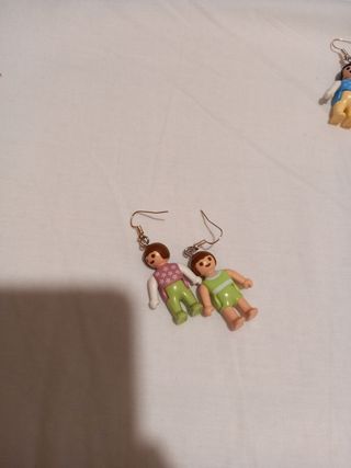 Pendientes playmobil 