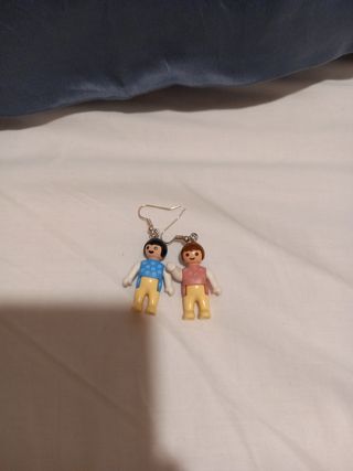 Pendientes playmobil