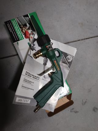 Pistola neumatica de chorro de agua