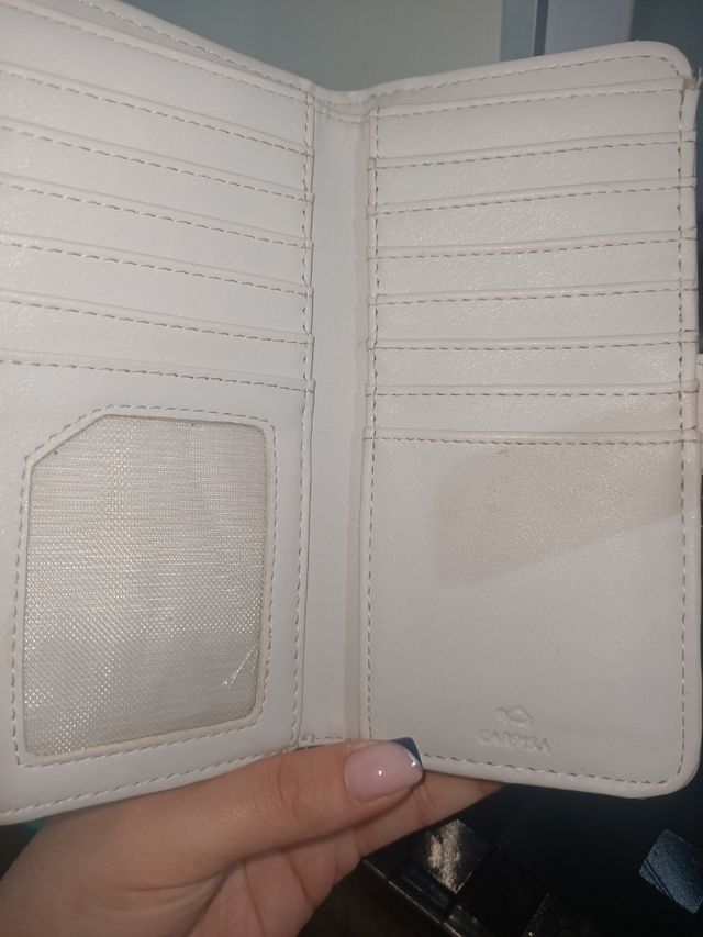 Portafoglio bianco Carpisa 