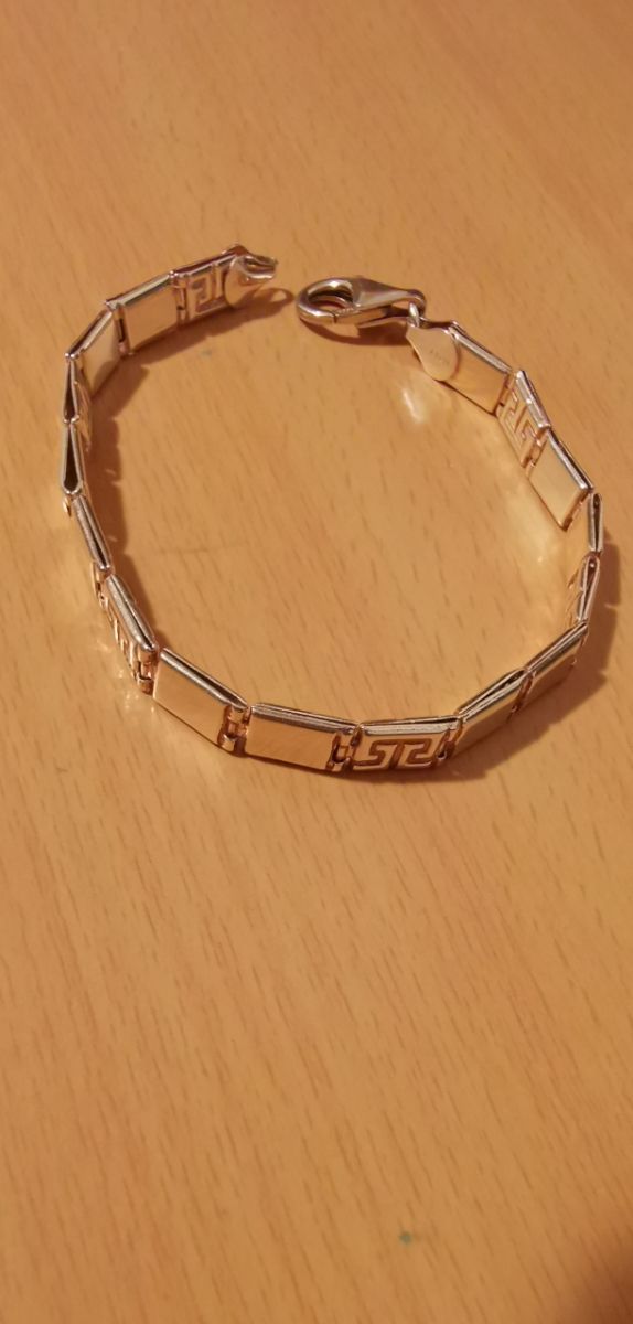 Pulsera de plata preciosa