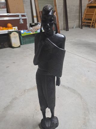 Statua Etnica