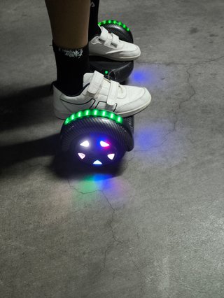 Hoverboard con luces y bluetooth