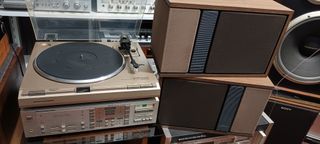 Amplificador + tocadiscos MARANTZ de 1983.