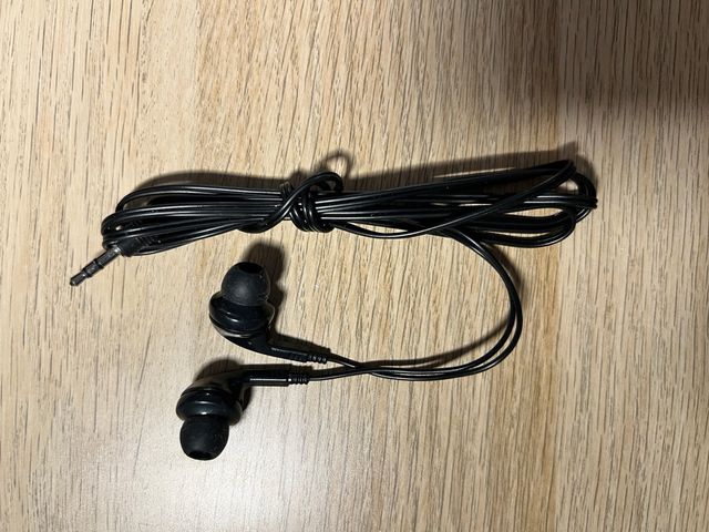 Auriculares/Cascos color negro