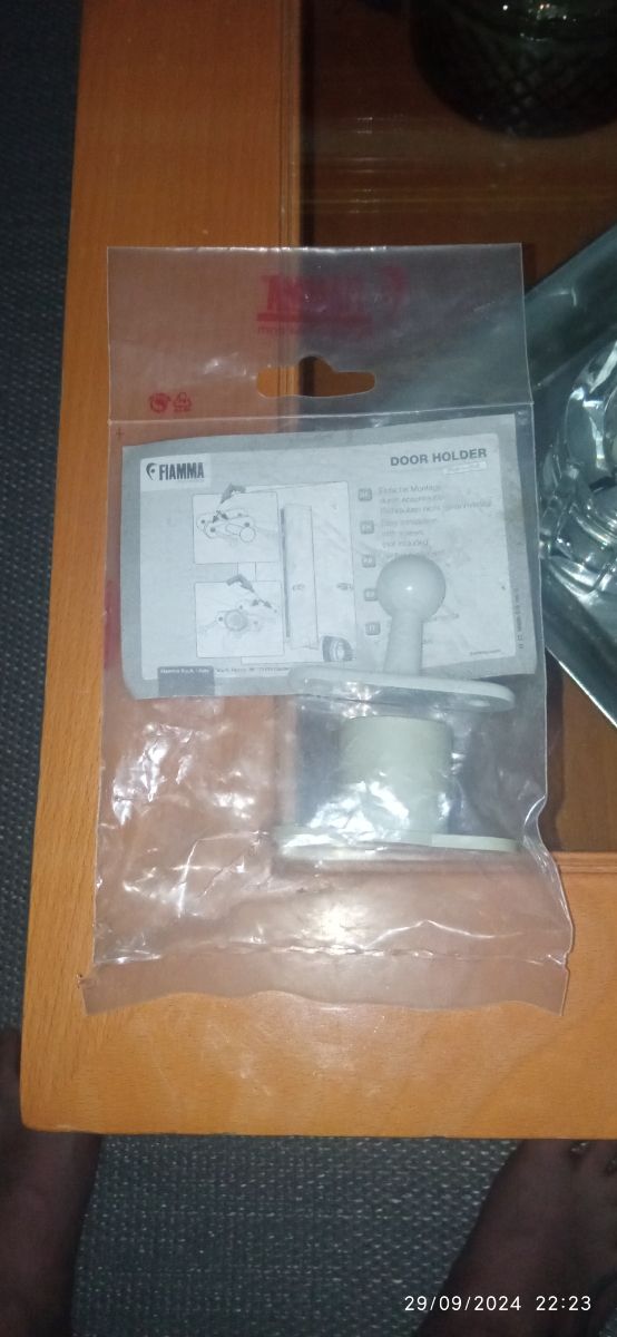 Tope para puertas Fiamma