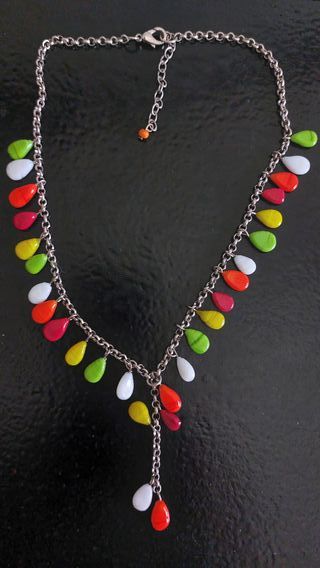 Collar corto como gargantilla