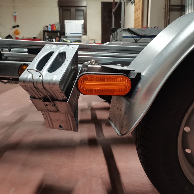 Luces de gálibo laterales para remolque