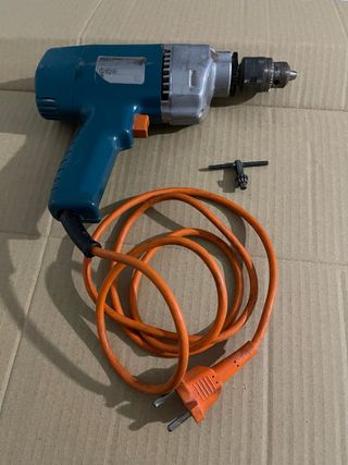 TALADRO PERCUTOR BLACK-DECKER SUPERIOR