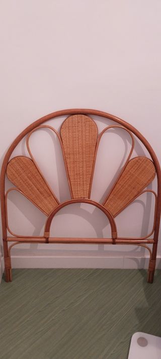 2 Cabeceros de mimbre. 90 cm
