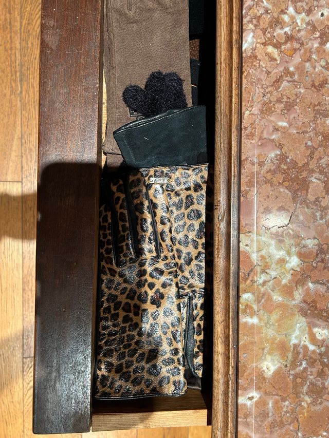 Mueble antiguo para recibidor o habitacion