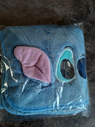 Figurina Stitch e asciughino 35x70 peluche Stitch