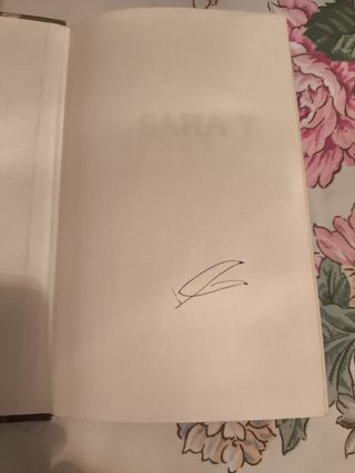 Libro SARA T.