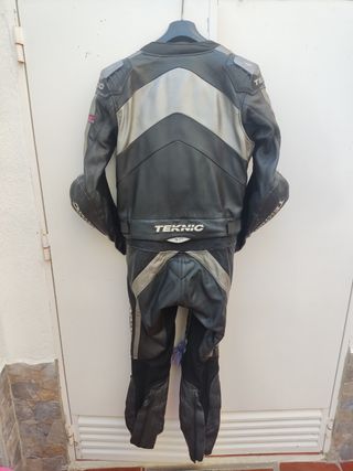Mono de moto carretera